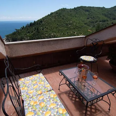 Nsm Carlotta E Guarda Che Mare In Vieste - Gargano- Puglia Pugnochiuso